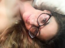 Kasvoni ovat täynnä spermaa